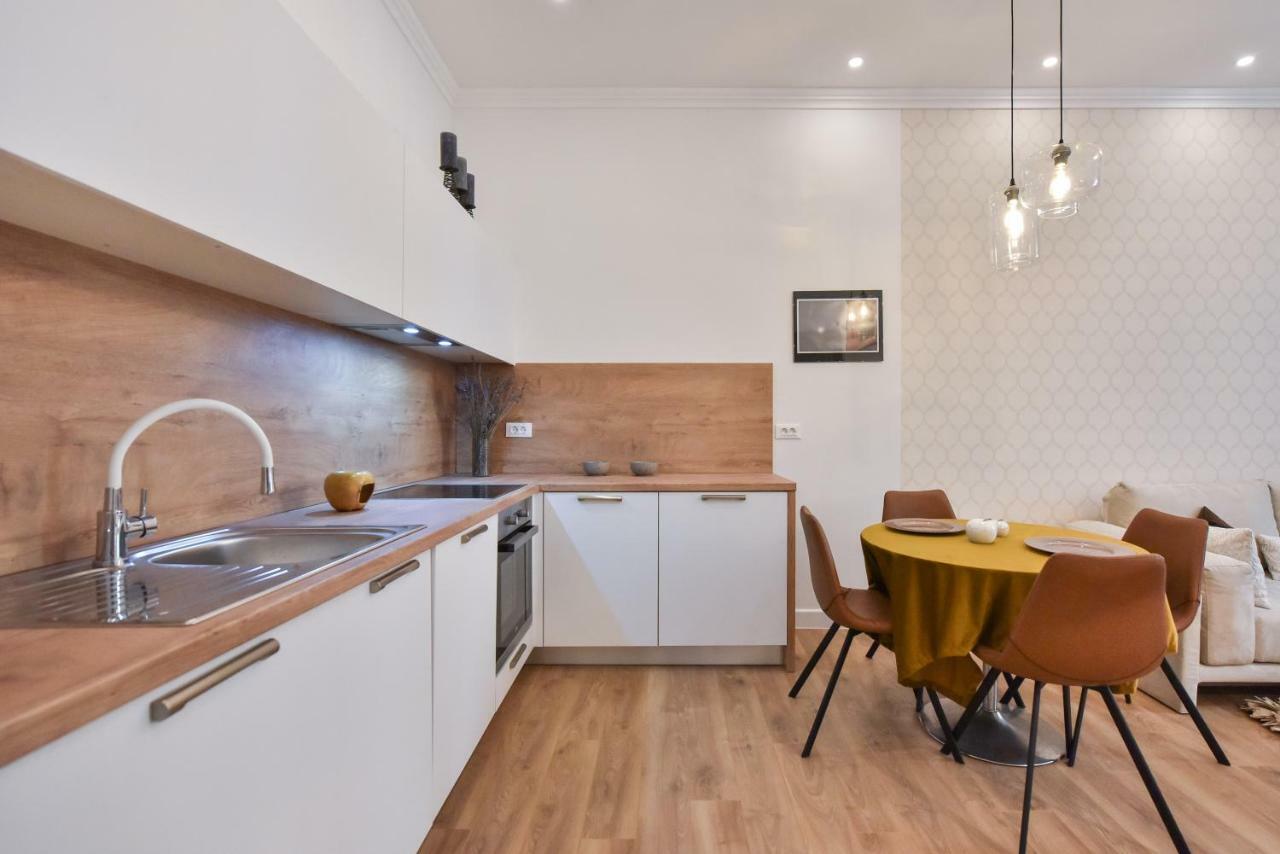 Center Simeon Apartment Zára Kültér fotó